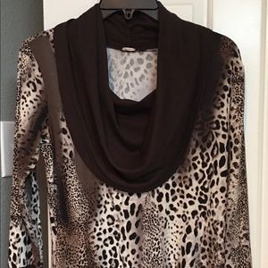 Vanilla Bay leopard print cow-neck size medium top